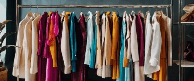 Vêtement en soie : le raffinement naturel au service du dressing moderne
